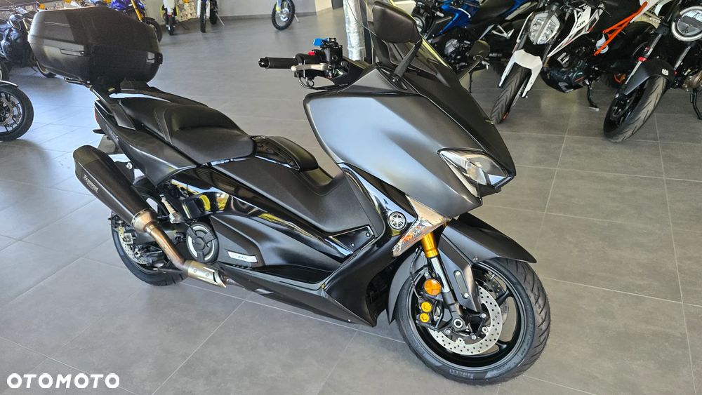Yamaha Tmax - 28