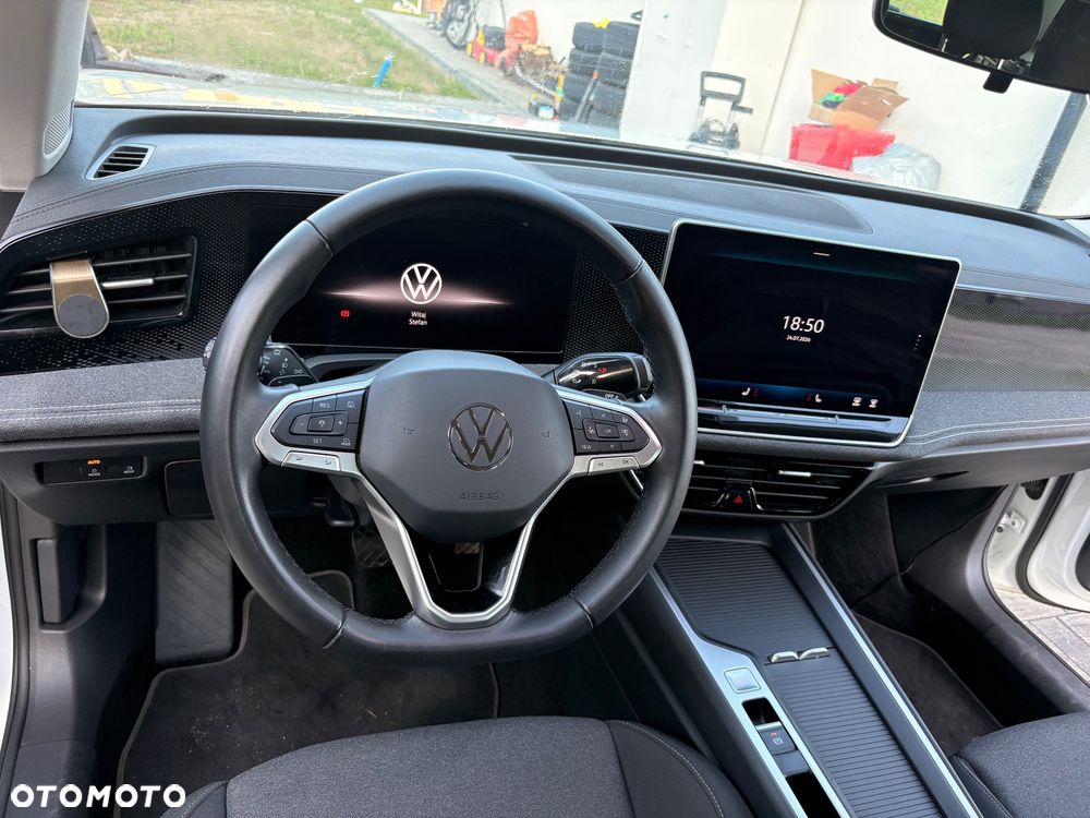 Volkswagen Passat - 10