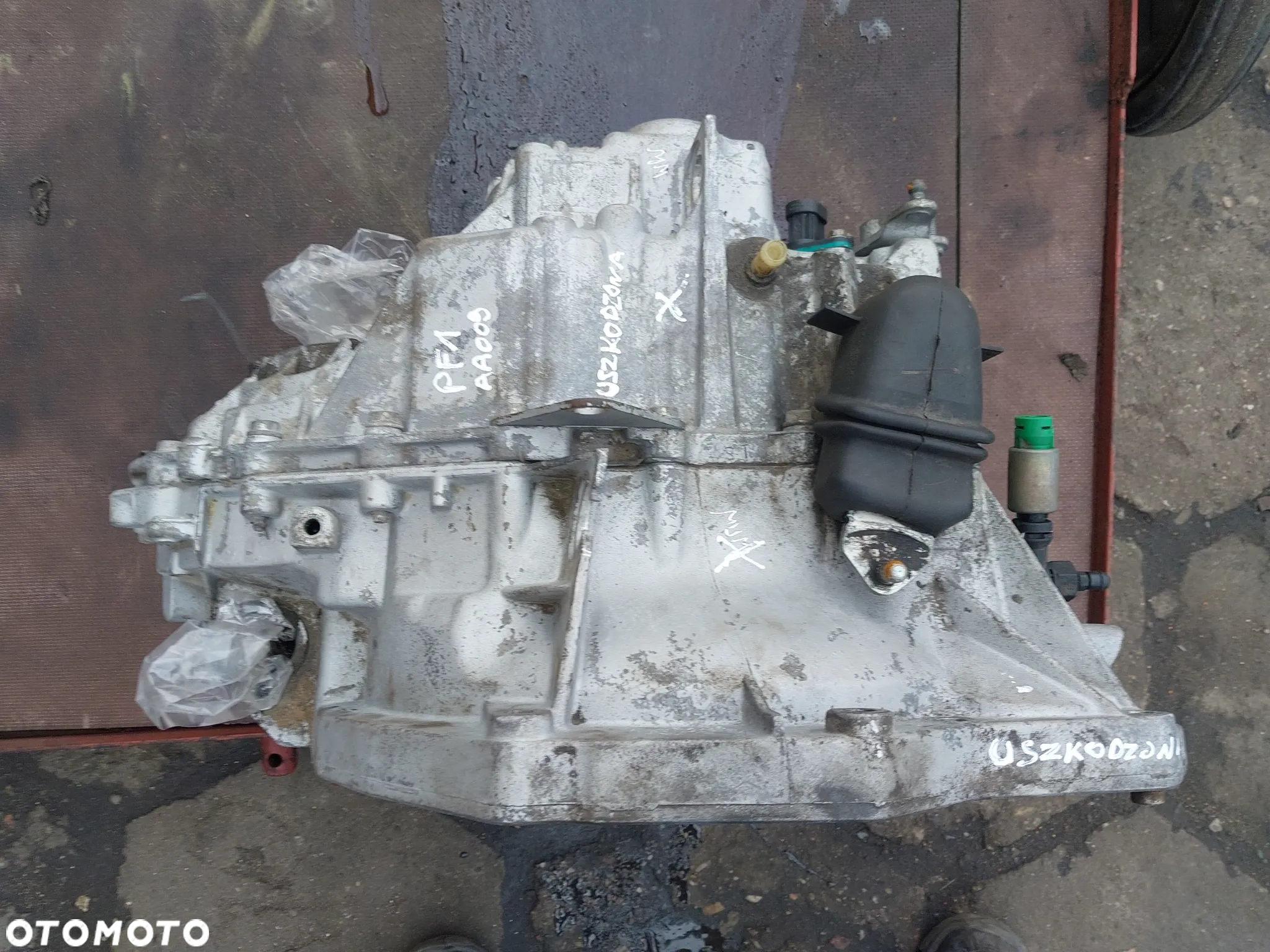 Skrzynia Biegów Renault Master Opel Movano PF1AA009 PF1 009 Uszkodzona na części 2.2 dci 2.5 DCI - 3