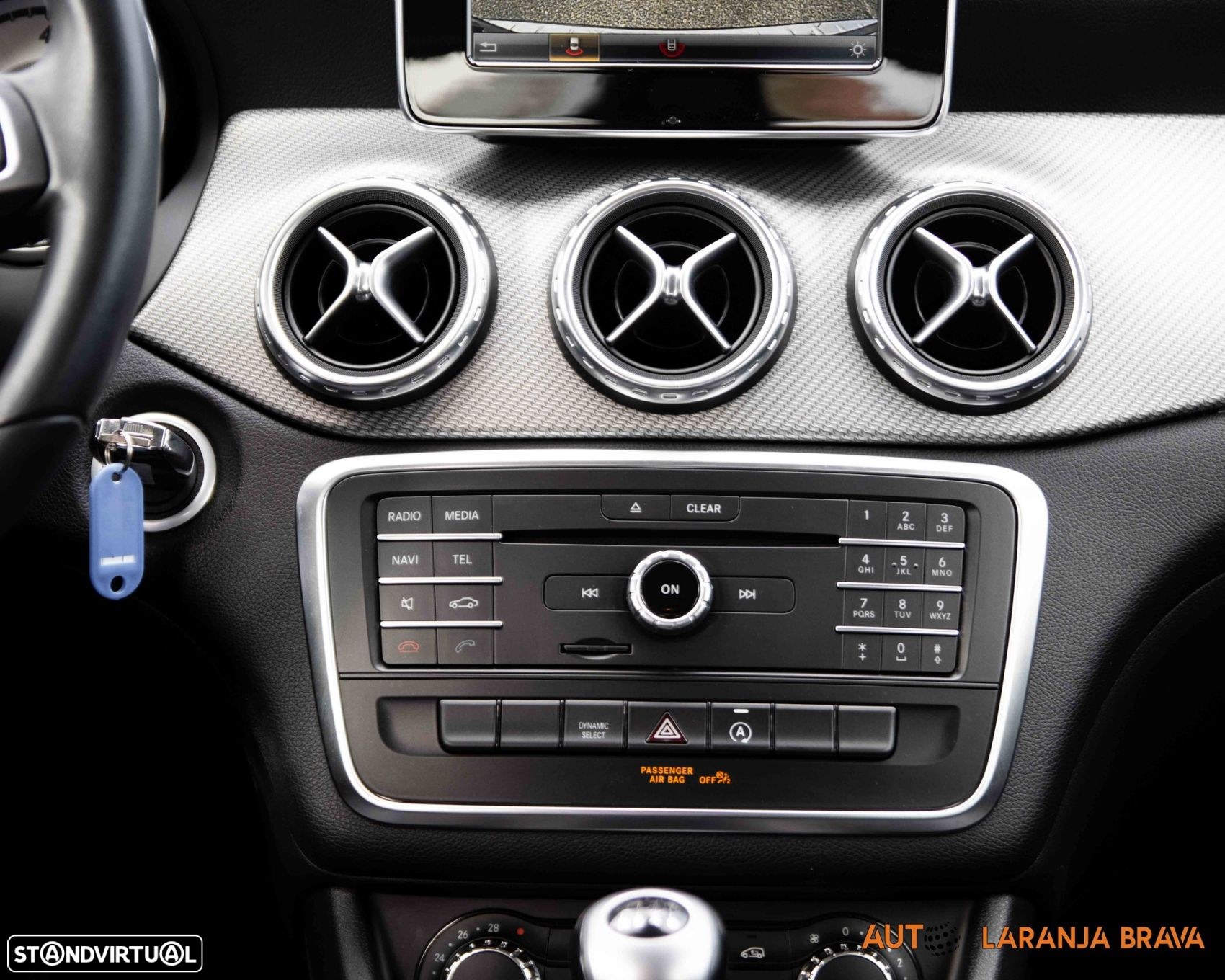 Mercedes-Benz GLA 180 d - 21