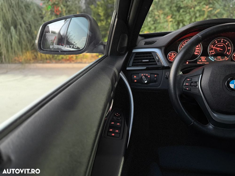 BMW Seria 3 - 24