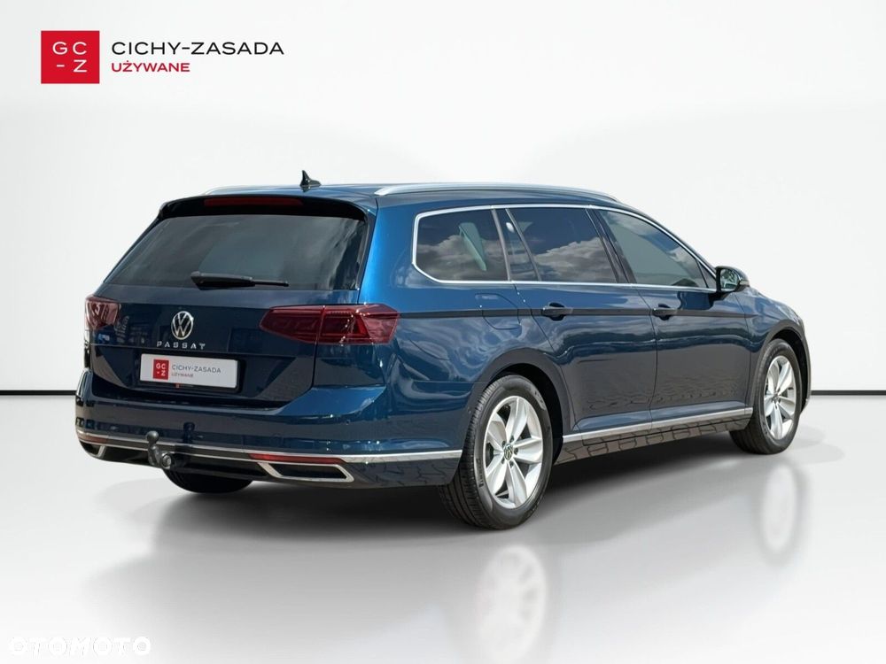 Volkswagen Passat - 6