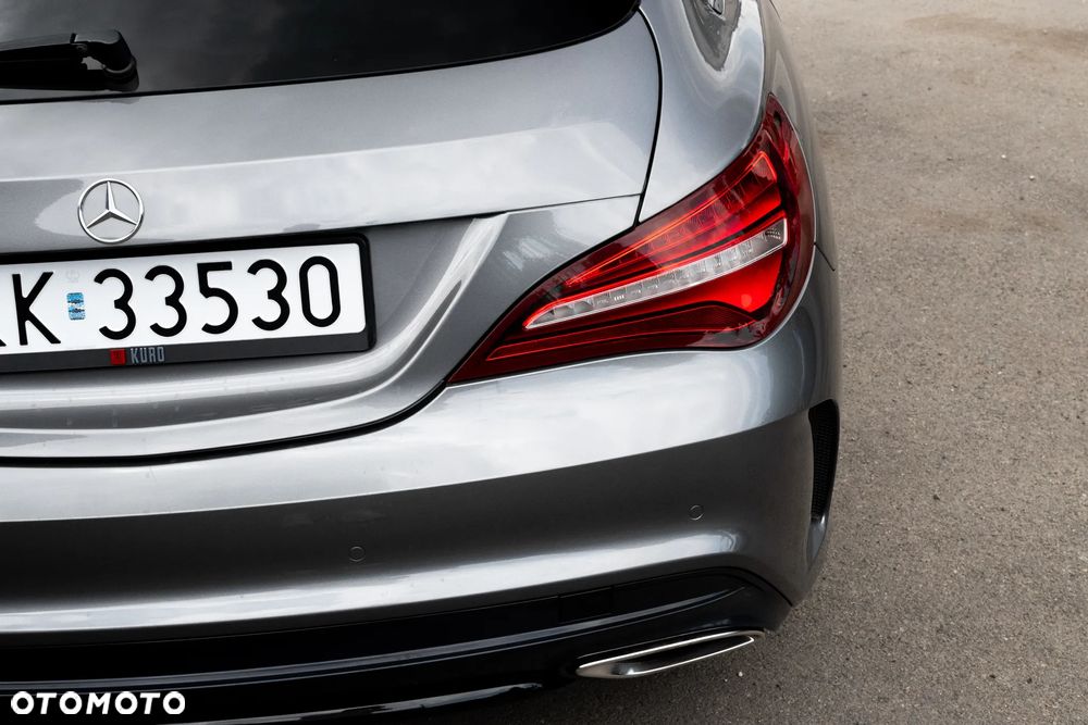 Mercedes-Benz CLA 200 d 7G-DCT AMG Line - 10