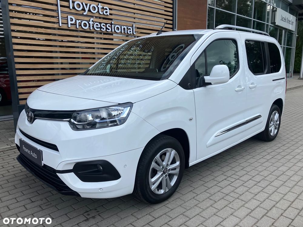 Toyota Proace City Verso 1.2 Turbo L1 Team Deutschland - 3
