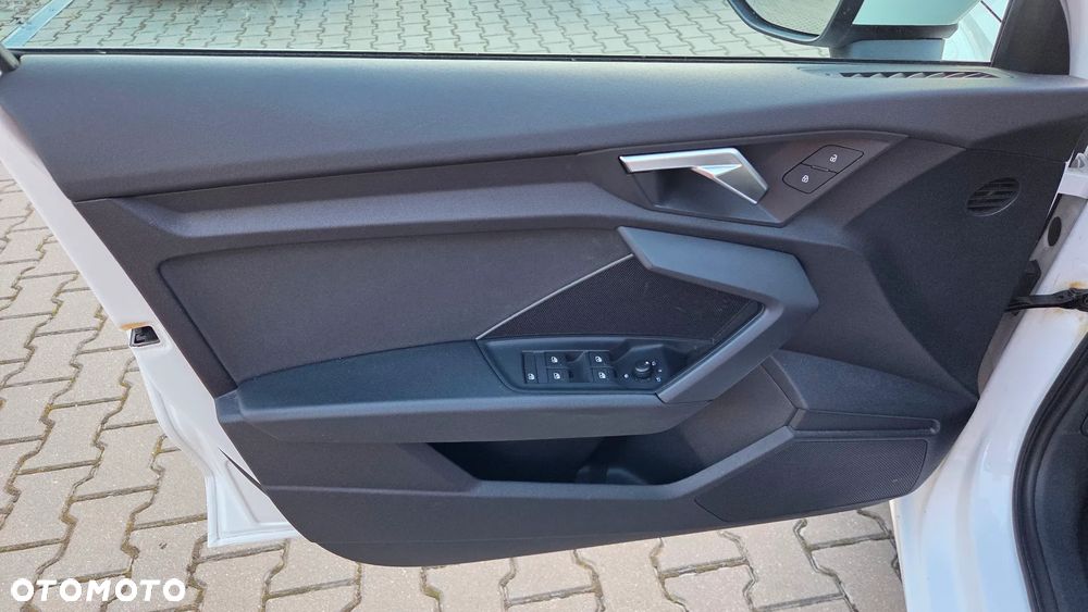 Audi A3 Sportback 35 TFSI mHEV S tronic - 22