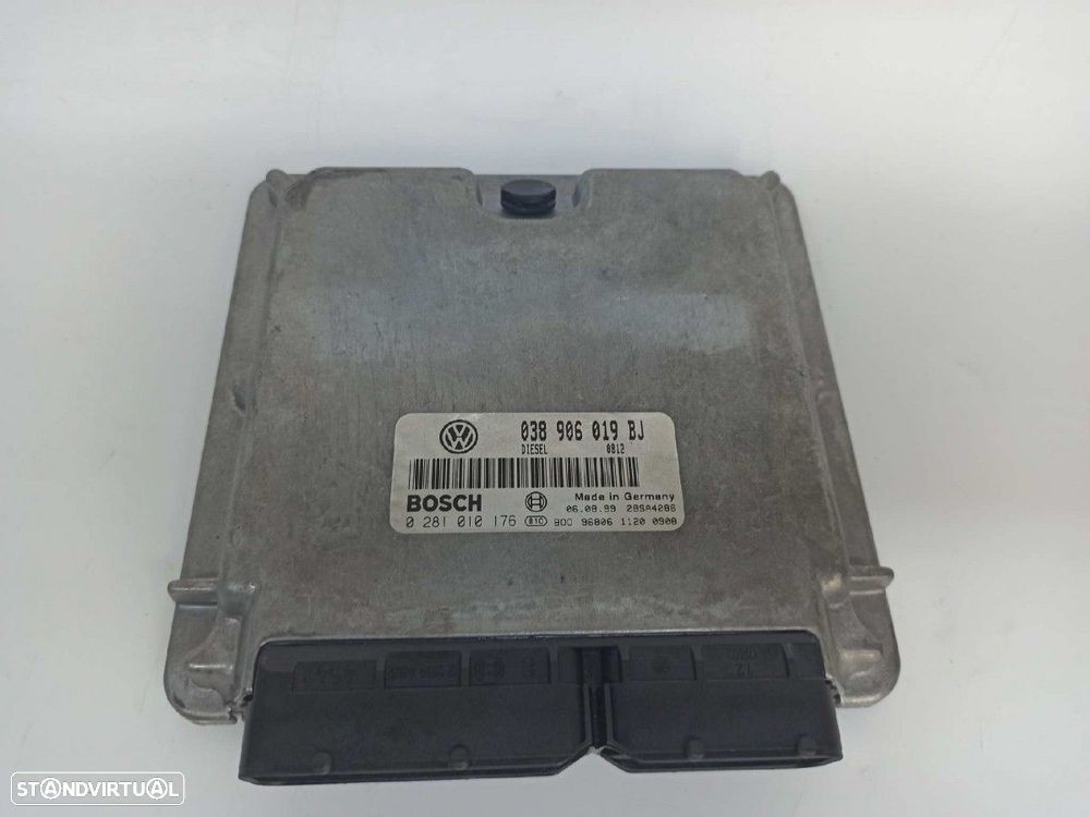 CENTRALINA DO MOTOR UCE VOLKSWAGEN PASSAT BERLINA (3B2) COMFORTLINE - 1