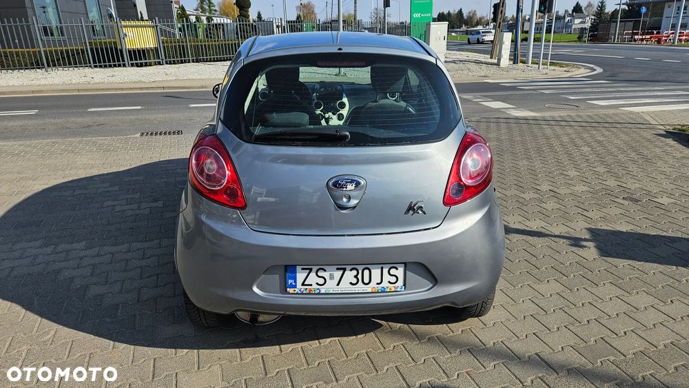 Ford KA 1.2 Titanium ASS EU6 - 16