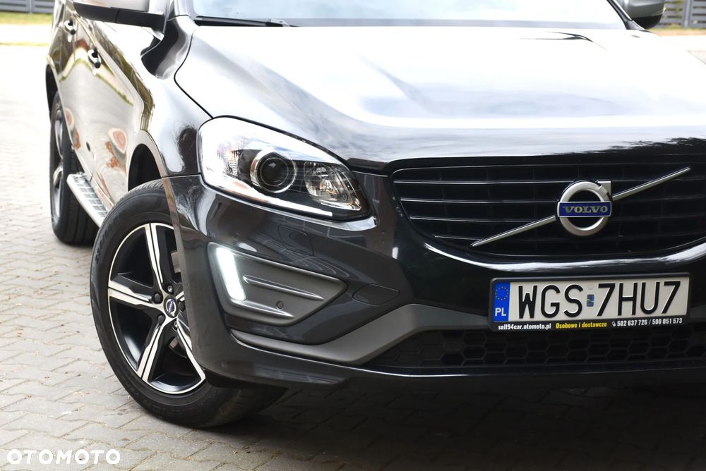 Volvo XC 60 D3 Drive-E R-Design Momentum - 32