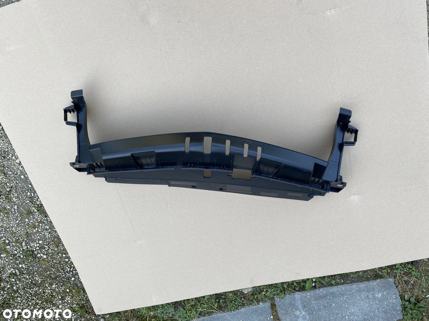 PAS PRZEDNI OSŁONA PASA OPEL ASTRA VI L NOWY ORYGINALNY 9839954180 - 2
