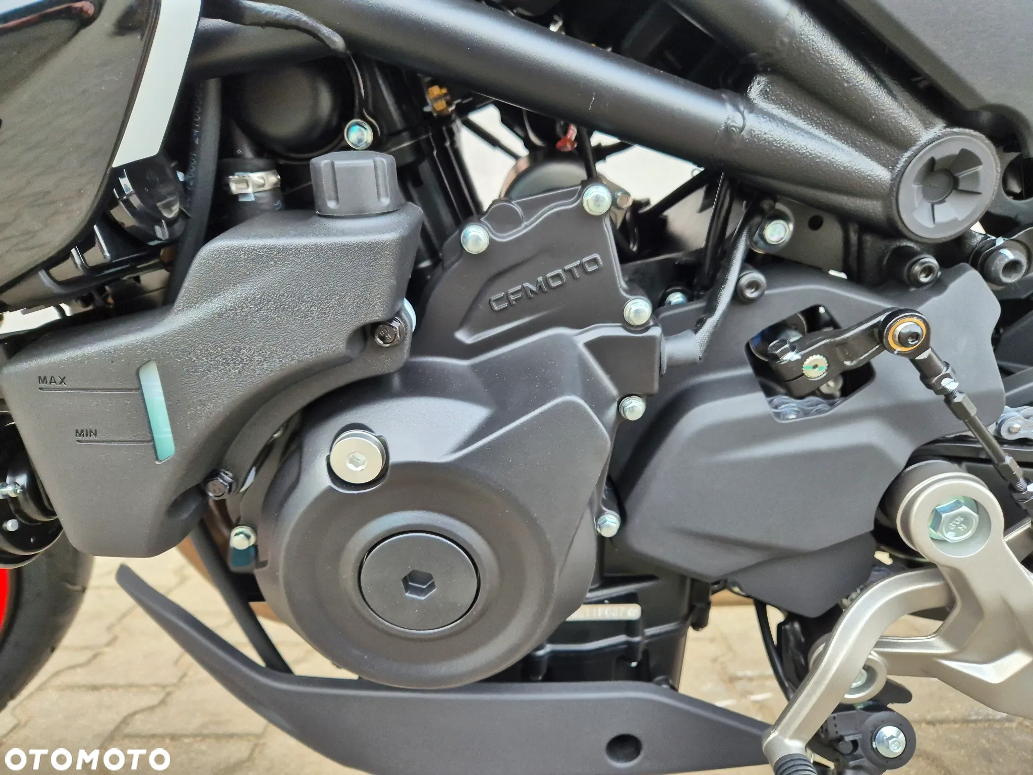 CFMoto NK - 3