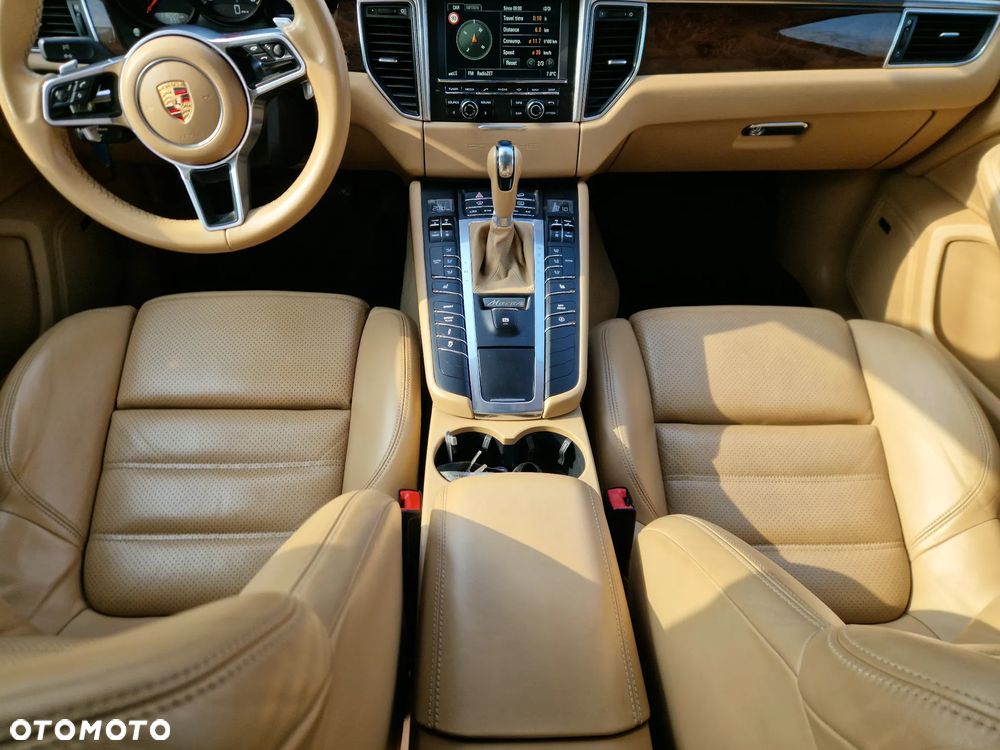 Porsche Macan - 21