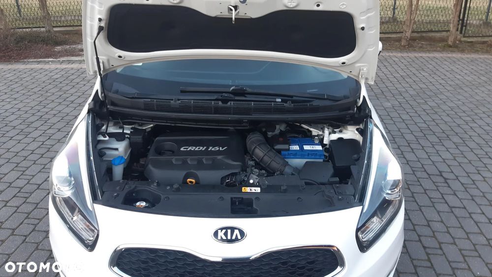 Kia Carens 1.7 CRDi L - 10