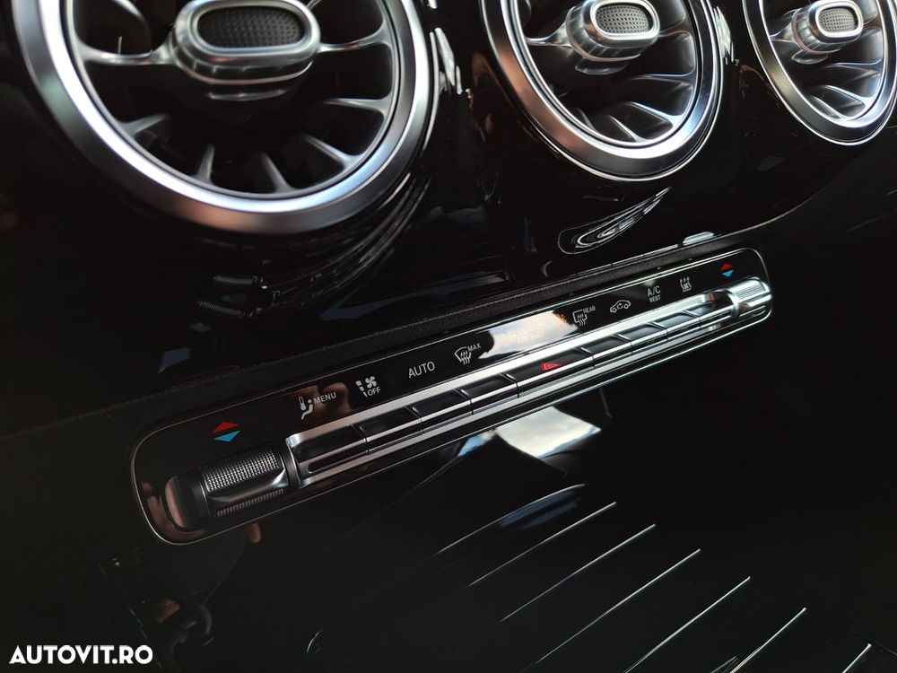 Mercedes-Benz A 250 - 32