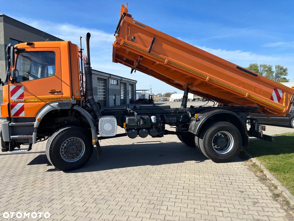 Mercedes-Benz AXOR 1828 4x4 blokady, biegi terenowe, oryginalna wywrotka Meiller kiper , hydraulika do wywrotu , zawieszenie resor, czołownica do pługa, klimatyzacja , webasto , elektryka - 12