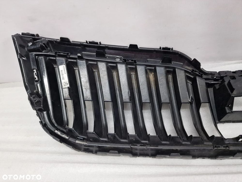 SKODA SUPERB III 3 LIFT 3V0 18- ATRAPA / GRILL PRZEDNI PRZÓD , NR 3V0853653G / 3V0853653K , NR AUKCJI GL155 - 23