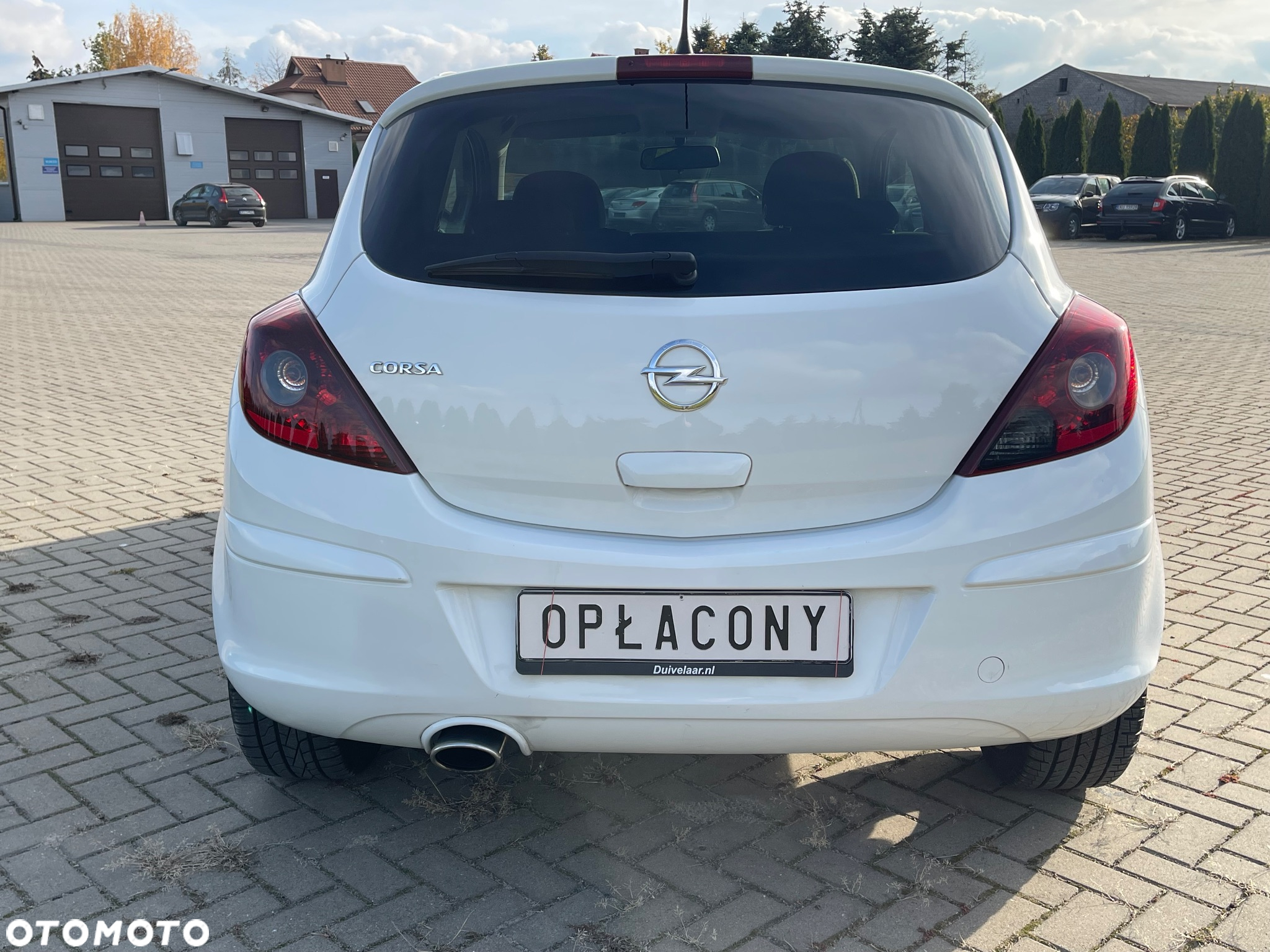 Opel Corsa 1.4 16V Cosmo - 19