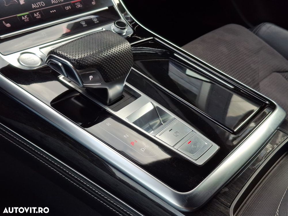 Audi Q8 3.0 50 TDI quattro Tiptronic MHEV - 34