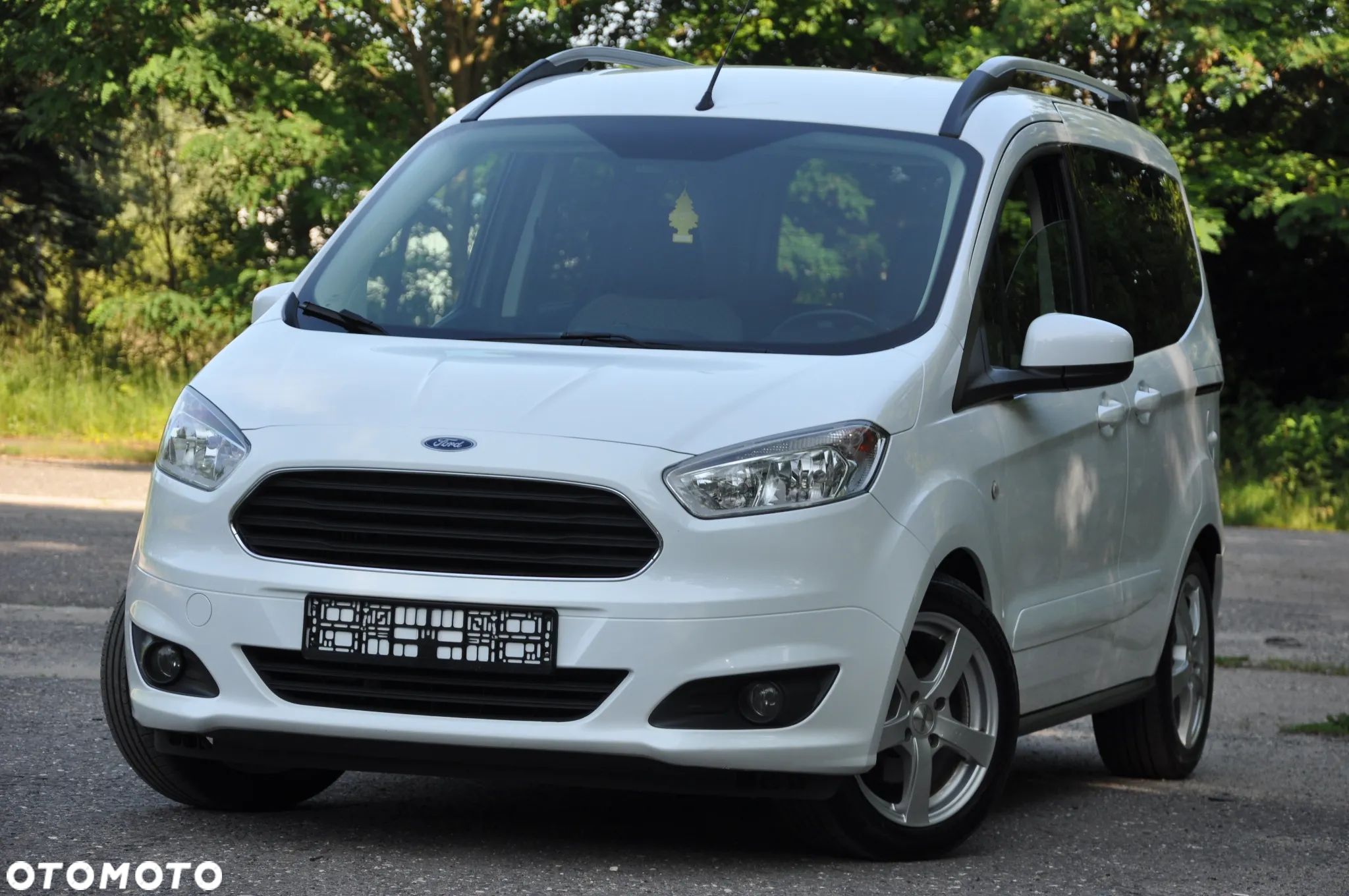 Ford Tourneo Courier - 1