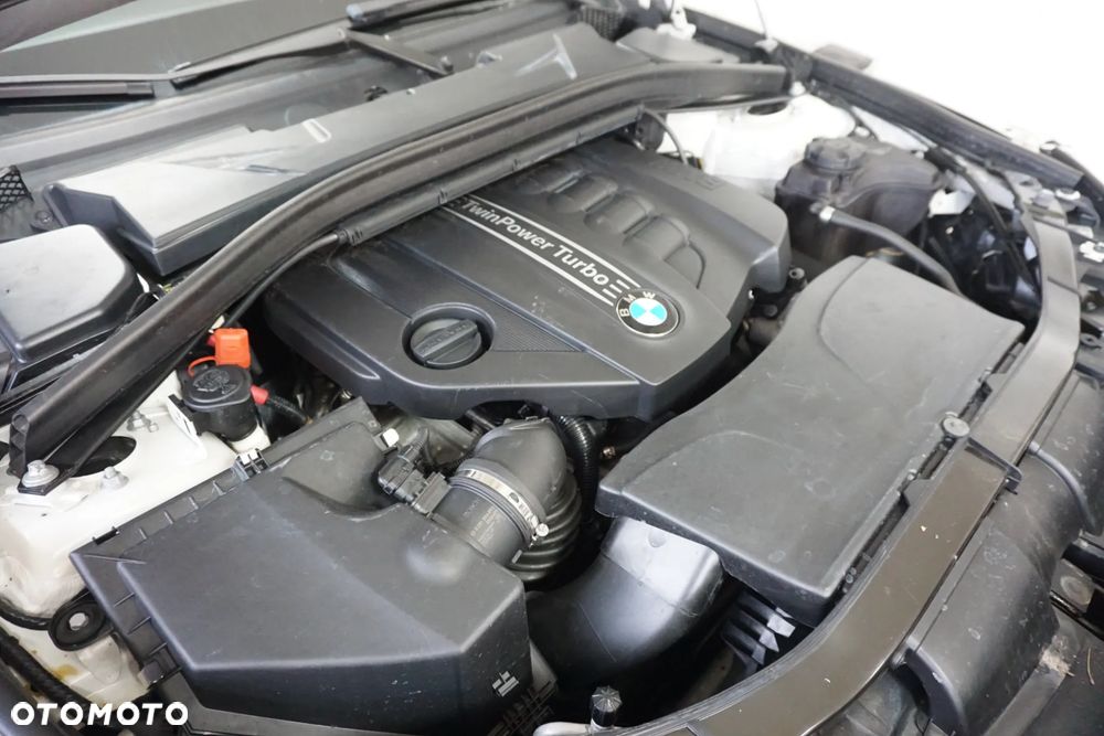 BMW X1 sDrive16d xLine - 14