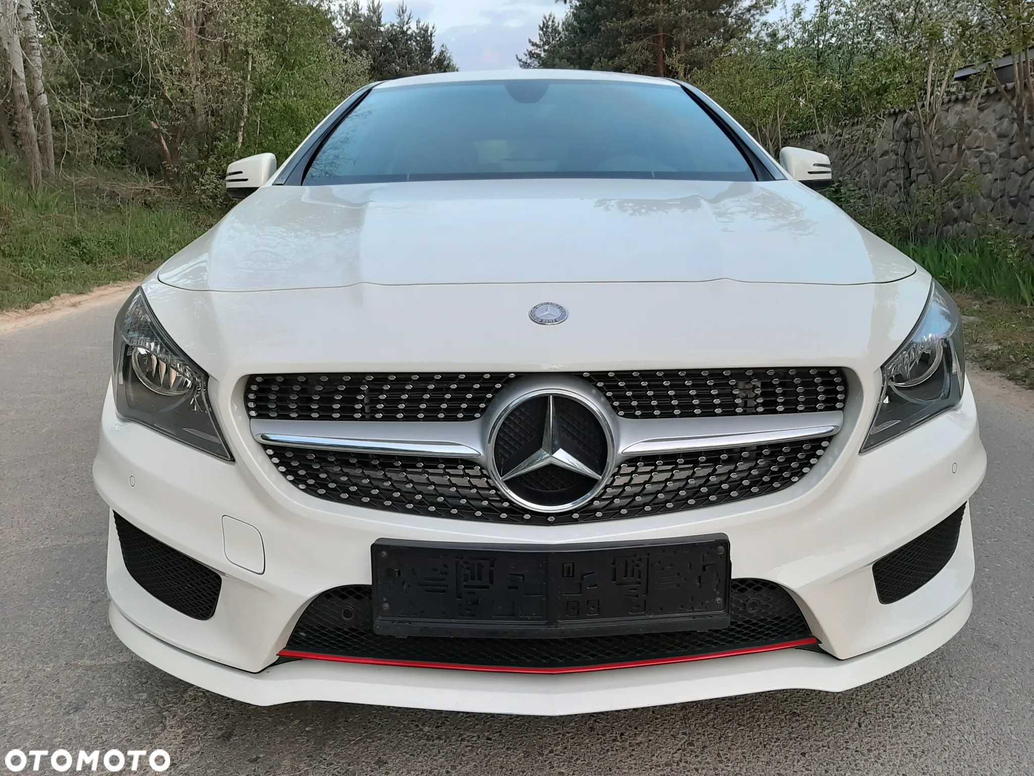 Mercedes-Benz CLA Shooting Brake 180 AMG Line - 2