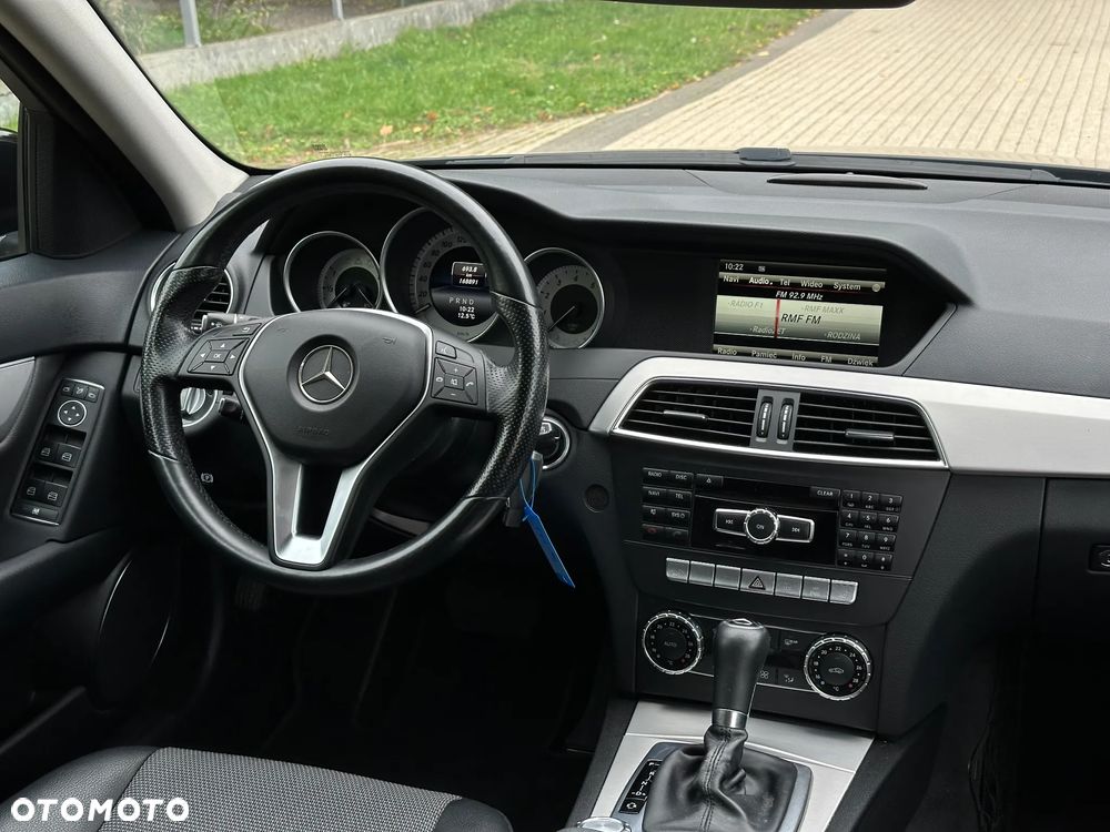 Mercedes-Benz Klasa C 180 T 7G-TRONIC Avantgarde Edition - 19