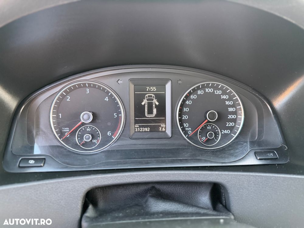 Volkswagen Transporter - 11