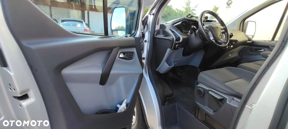 Ford Transit Custom - 12