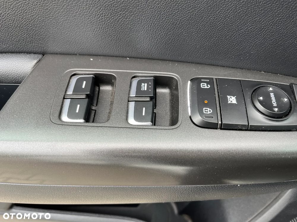 Kia Sportage 1.6 T-GDI L Business Line Plus 2WD - 17