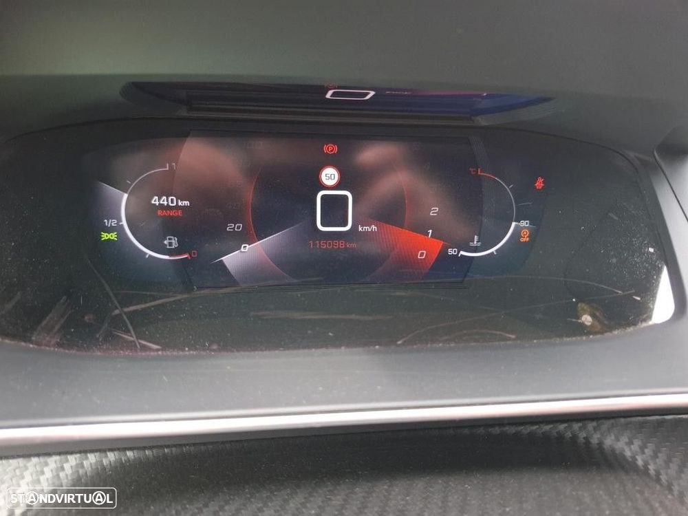 Peugeot 2008 1.2 PureTech Allure Pack - 9