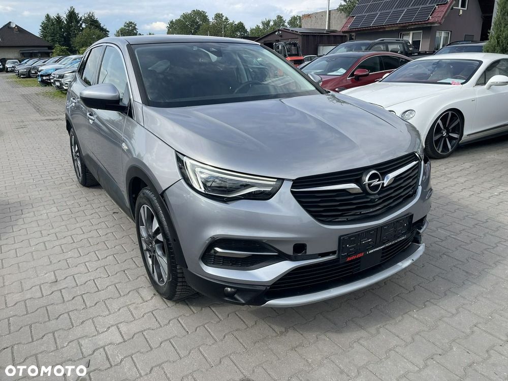 Opel Grandland X 1.2 Start/Stop Ultimate - 2