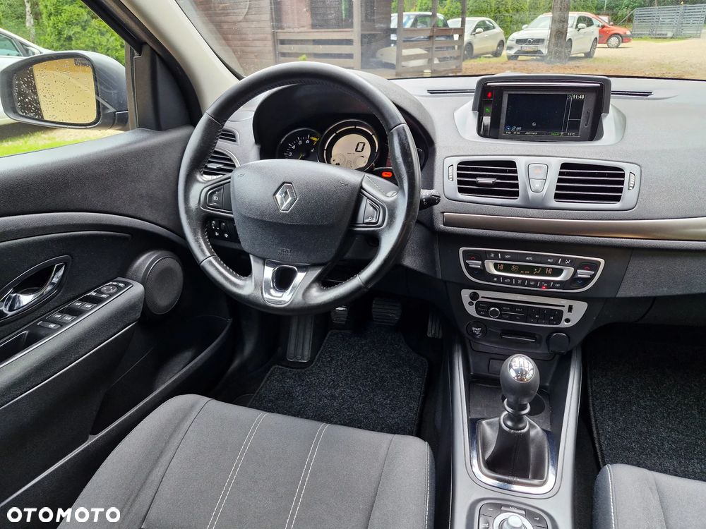 Renault Megane 1.6 16V 110 Paris - 10