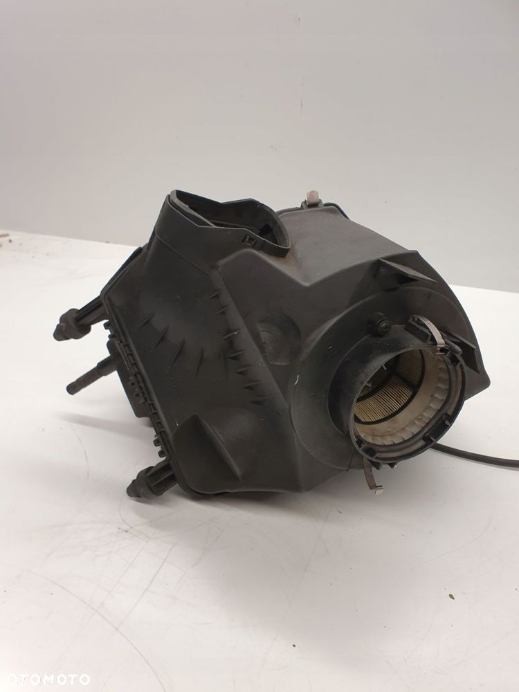 OBUDOWA FILTRA POWIETRZA AUDI A6 C6 4F0133837BB - 3