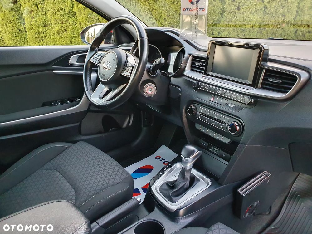 Kia Ceed 1.4 T-GDI L DCT - 19