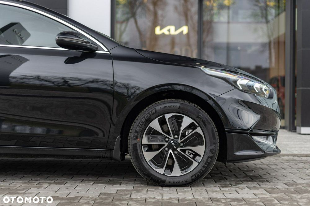 Kia Ceed - 6