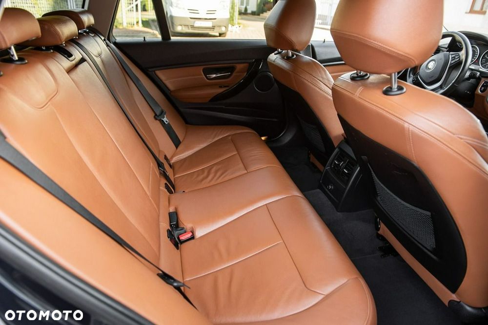 BMW Seria 3 320d xDrive Luxury Line - 8