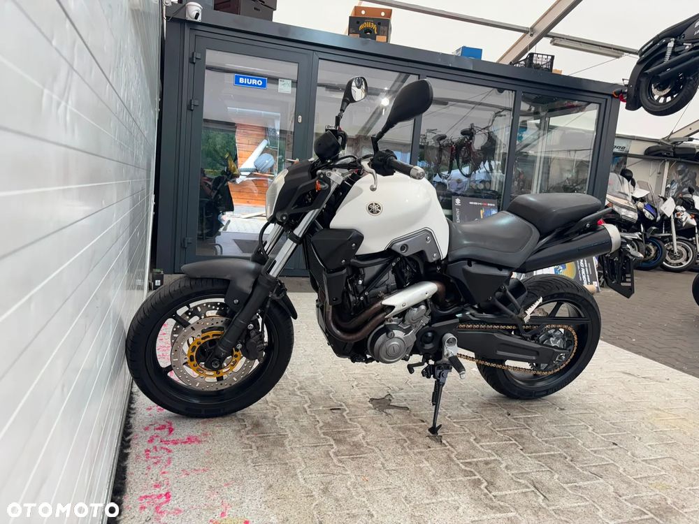 Yamaha MT - 10