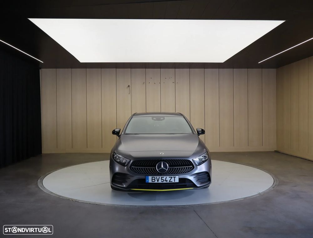 Mercedes-Benz A 180 7G-DCT AMG Line - 9