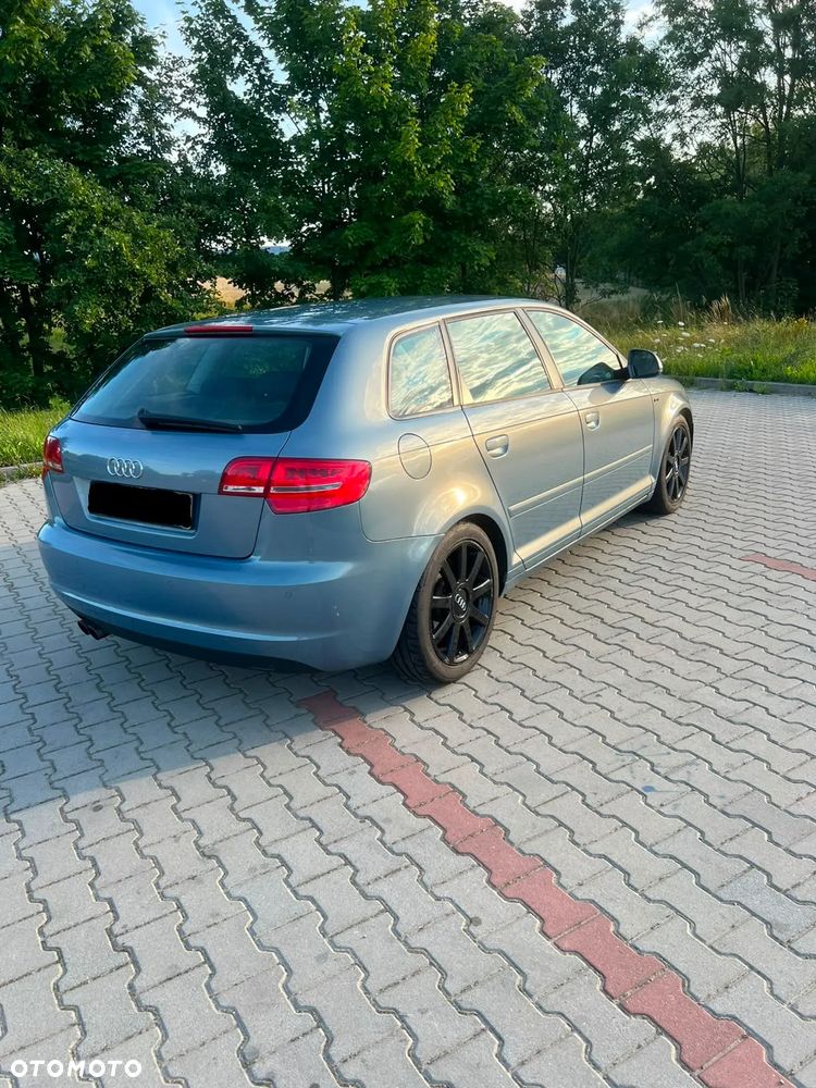 Audi A3 Sportback 1.9 TDI DPF Attraction - 8