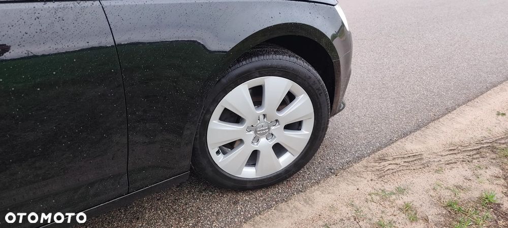 Audi A4 Avant 2.0 TDI clean diesel - 11