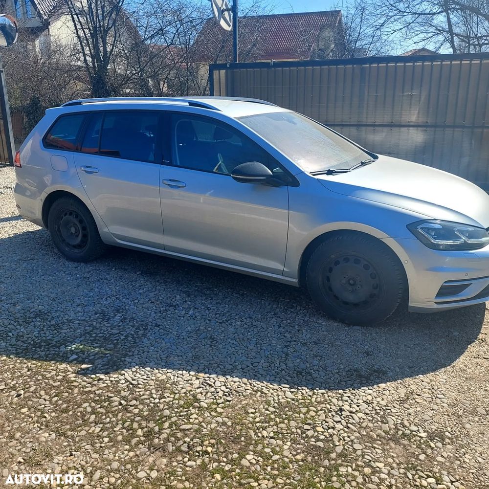 Volkswagen Golf - 14