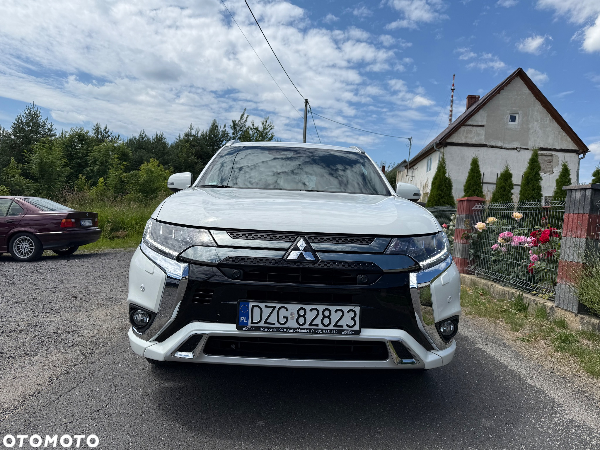 Mitsubishi Outlander 2.4 4WD Plug-In Hybrid Top - 3