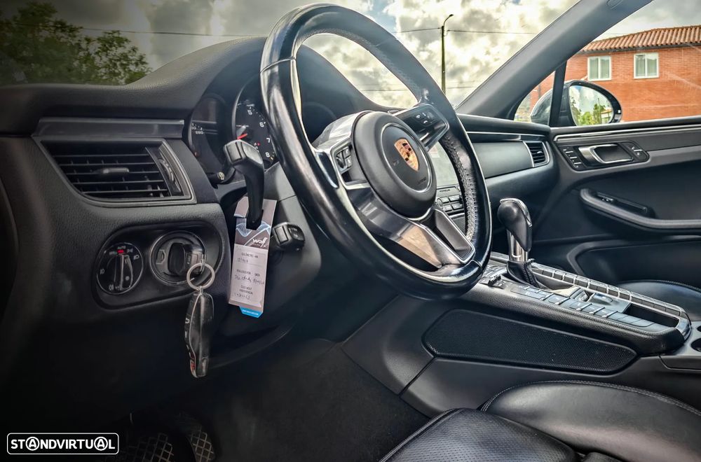 Porsche Macan T PDK - 14