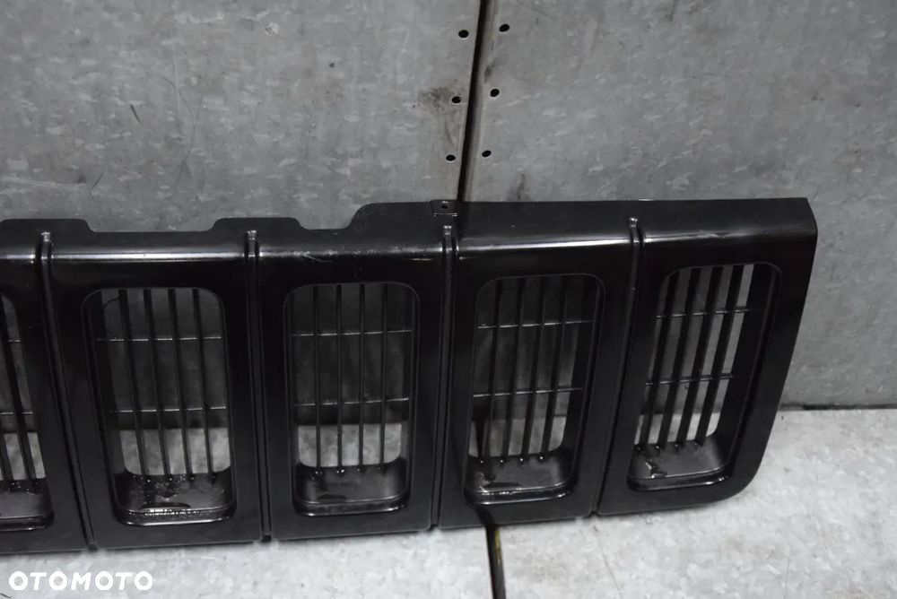 JEEP GRAND CHEROKEE ZJ GRILL ATRAPA - 6