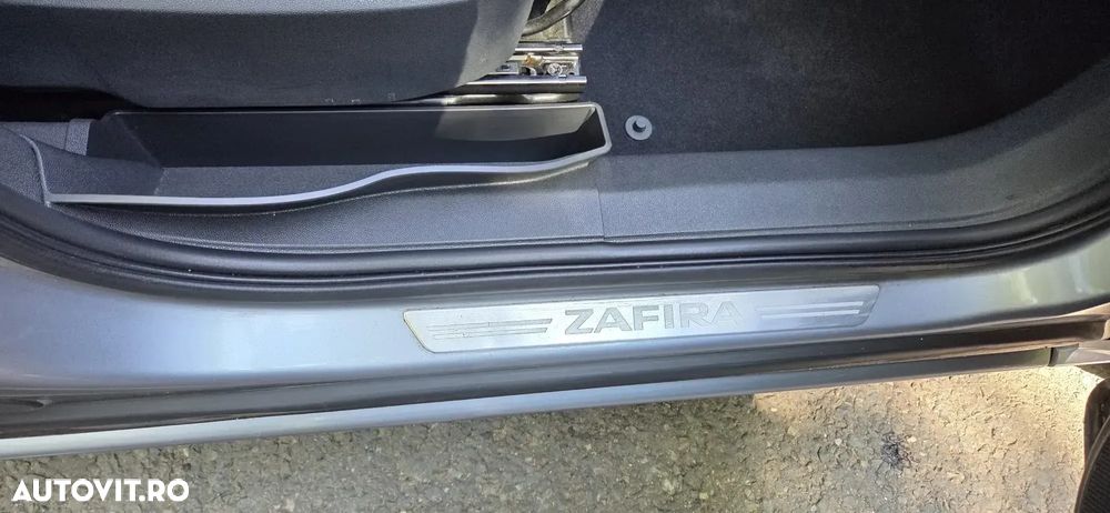 Opel Zafira 1.8i Enjoy - 8