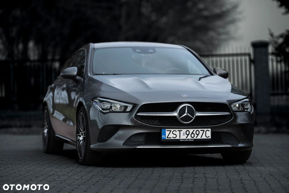 Mercedes-Benz CLA 180 d - 2