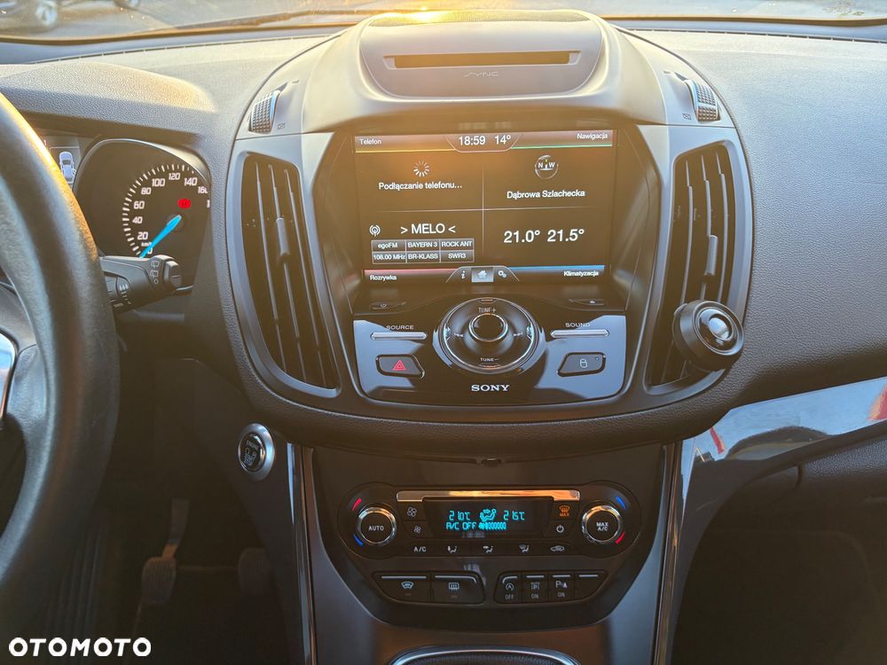 Ford Kuga 1.5 EcoBoost FWD Edition ASS MMT6 - 19