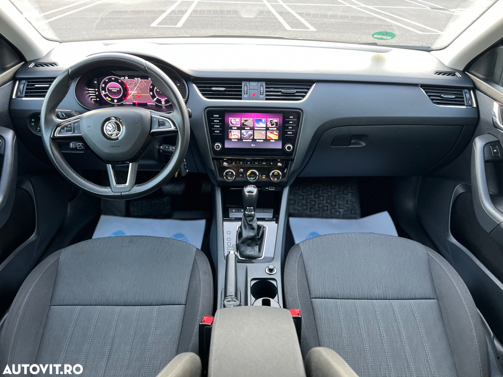 Skoda Octavia 2.0 TDI DSG Style - 18