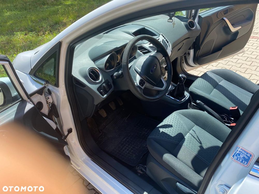 Ford Fiesta 1.25 Ambiente - 7