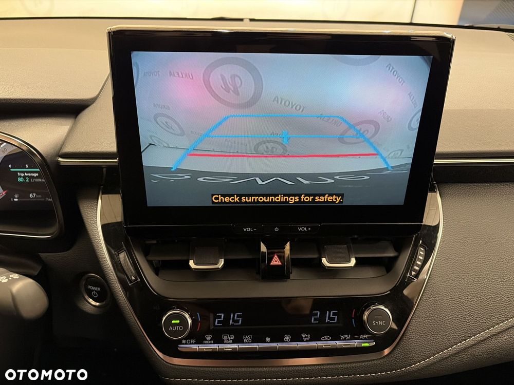 Toyota Corolla 1.8 Hybrid Comfort - 17
