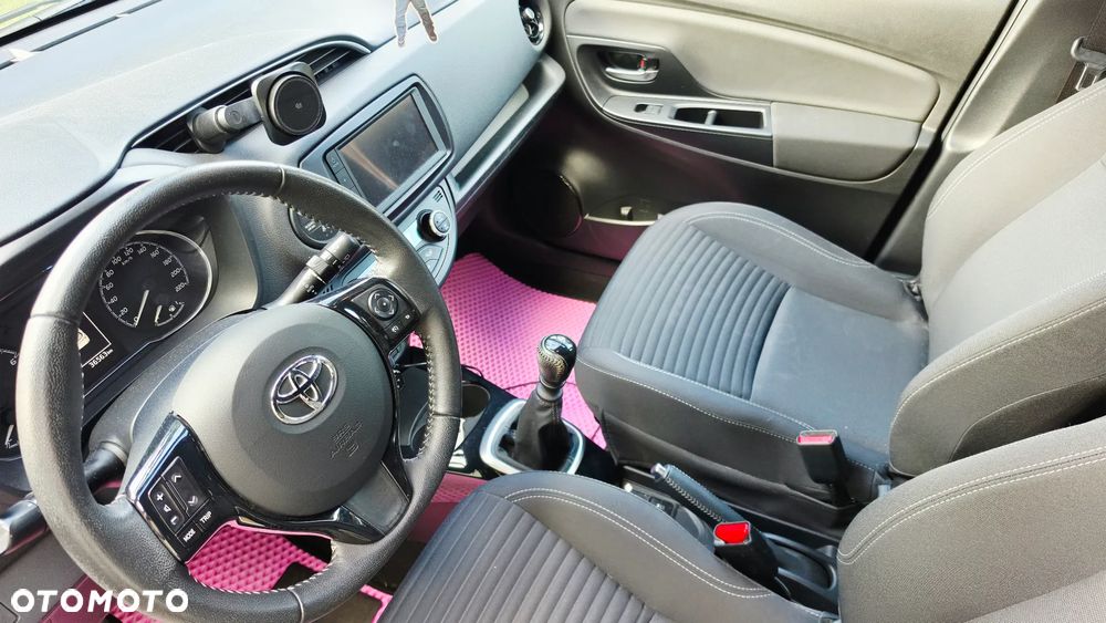 Toyota Yaris 1.5 Selection - 6